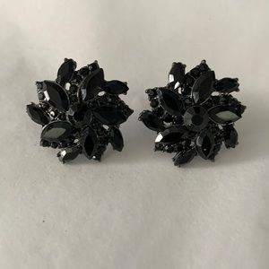 Stunning black stone earrings